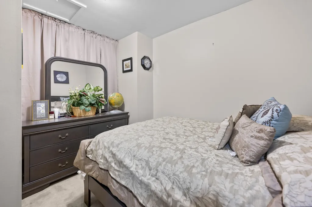 4376 Knightsbridge Lane West Bloomfield Charter Township MI 48323