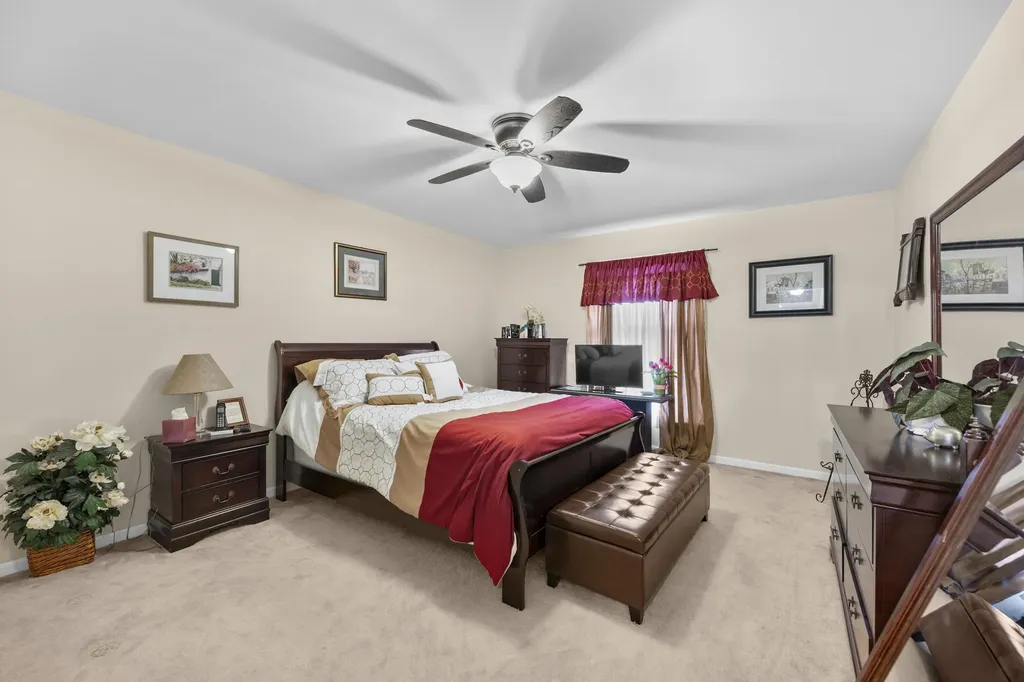 4376 Knightsbridge Lane West Bloomfield Charter Township MI 48323