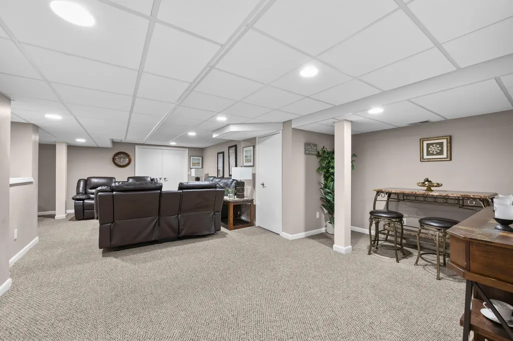 4376 Knightsbridge Lane West Bloomfield Charter Township MI 48323
