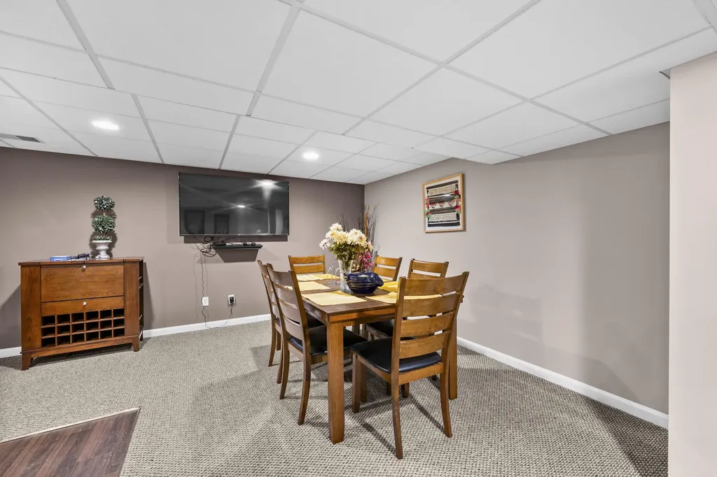 4376 Knightsbridge Lane West Bloomfield Charter Township MI 48323