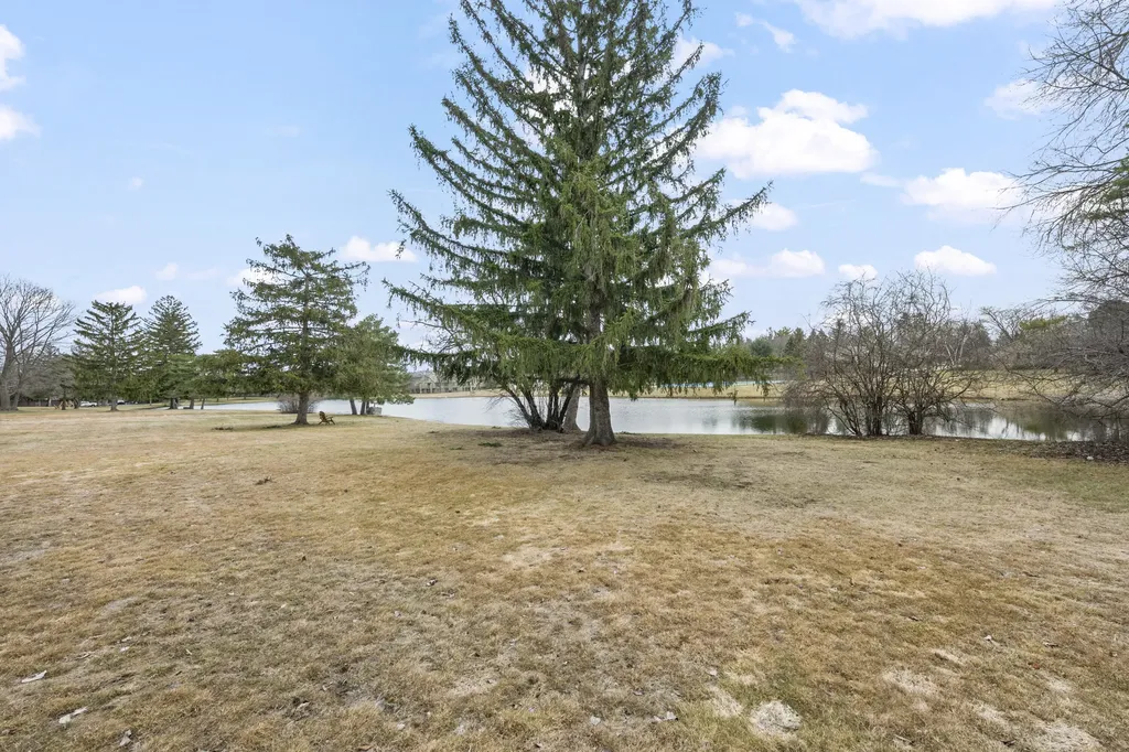 4376 Knightsbridge Lane West Bloomfield Charter Township MI 48323