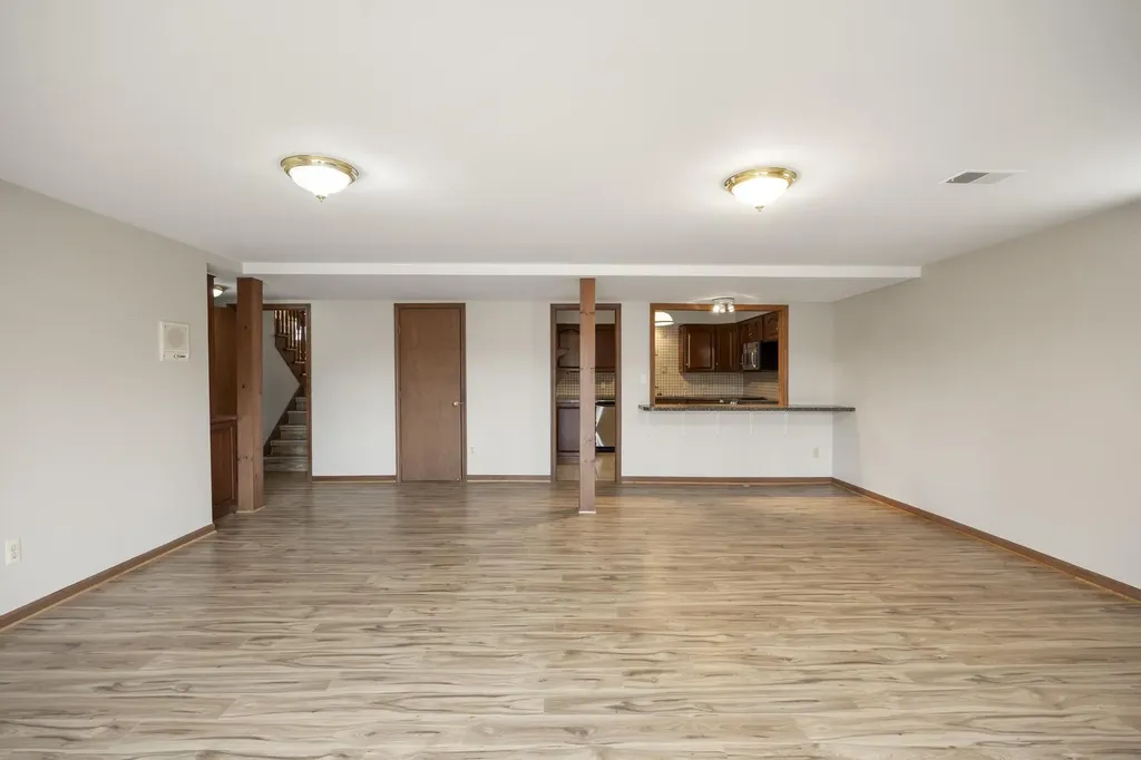 1260 Silverbell Road Oakland Charter Township MI 48306