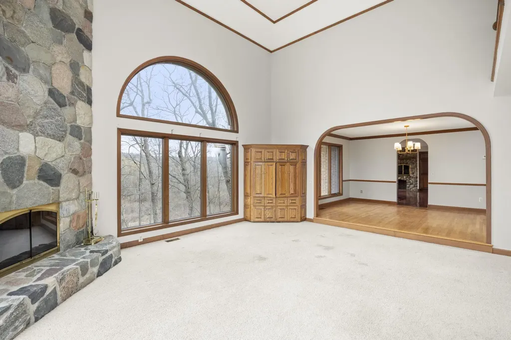 1260 Silverbell Road Oakland Charter Township MI 48306