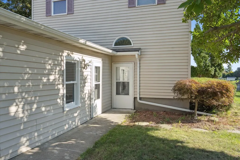 1 Woodrow Court Battle Creek City MI 49015