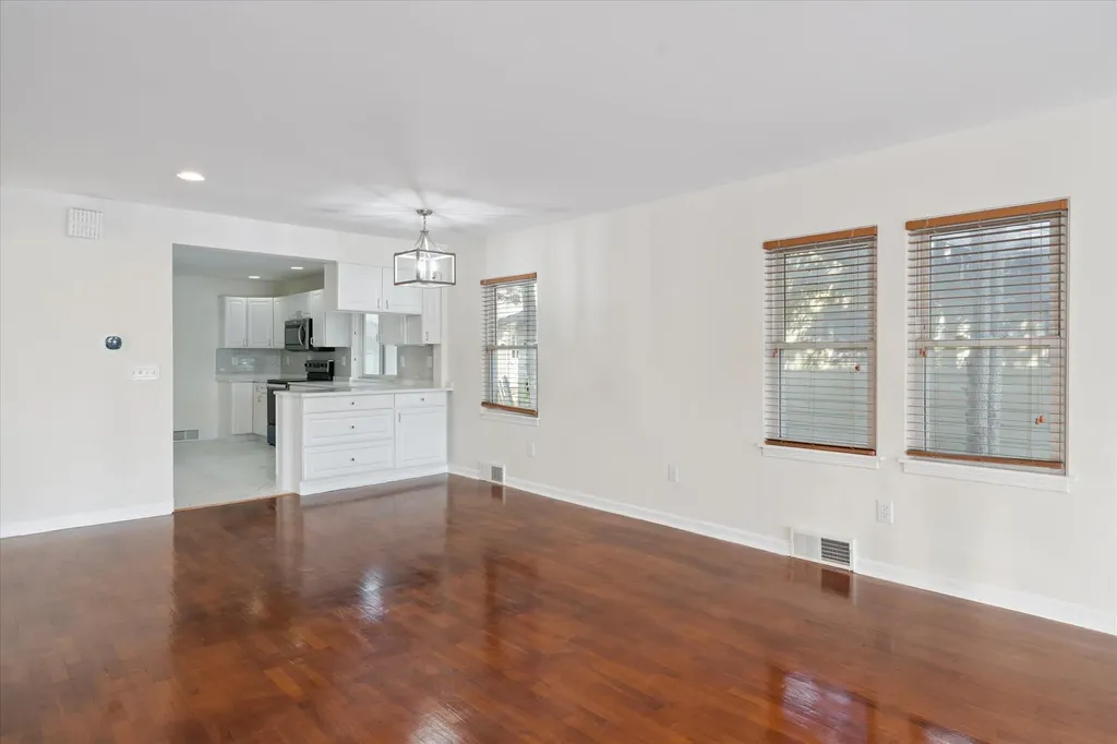 1 Woodrow Court Battle Creek City MI 49015
