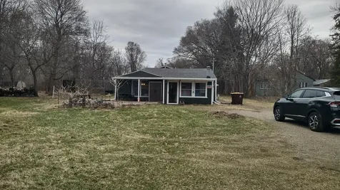 2056 E M 78 Meridian Charter Township MI 48823