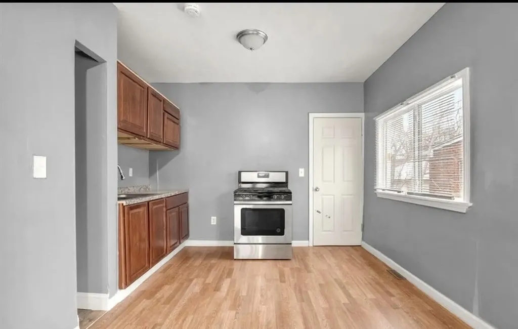13851 Liberal Street Detroit City MI 48205
