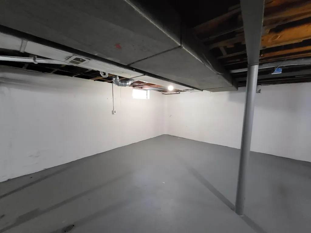 4177 Hubbard Avenue Lincoln Park City MI 48146