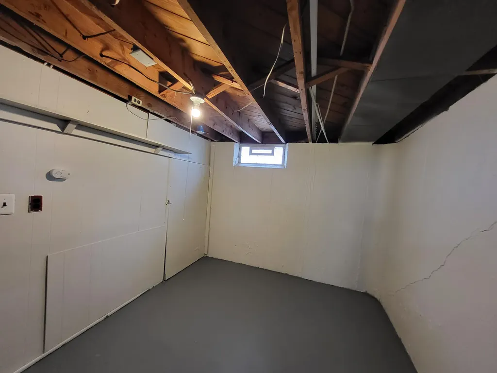 4177 Hubbard Avenue Lincoln Park City MI 48146