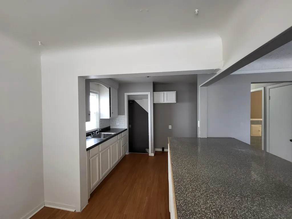 4177 Hubbard Avenue Lincoln Park City MI 48146
