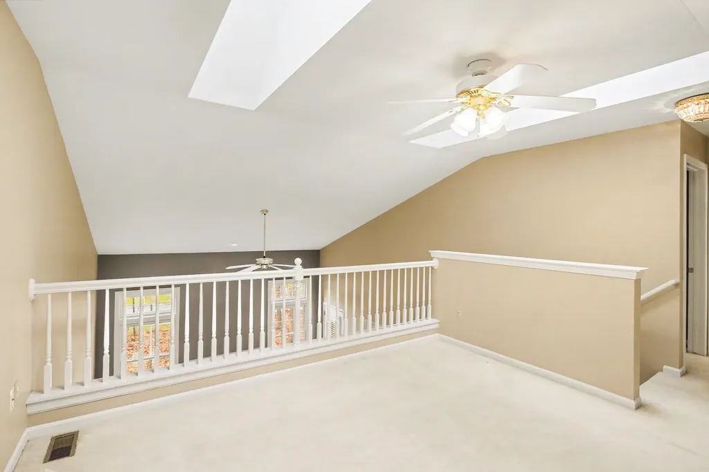 306 Pineknoll Court Brighton City MI 48116