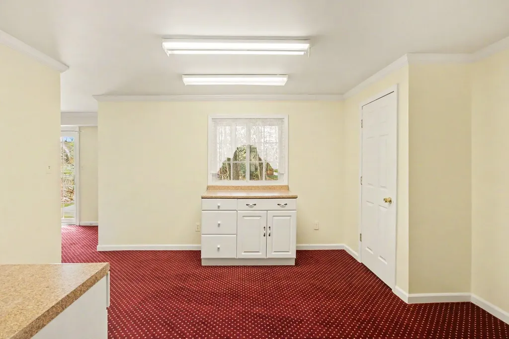 306 Pineknoll Court Brighton City MI 48116