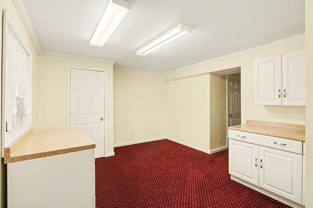 306 Pineknoll Court Brighton City MI 48116