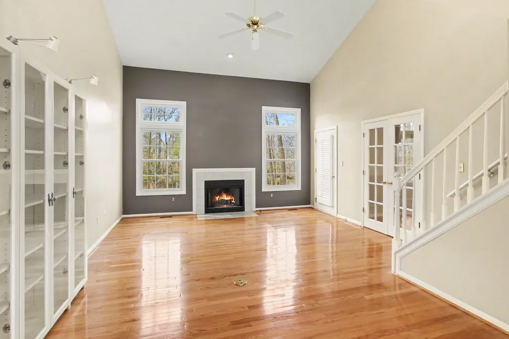 306 Pineknoll Court Brighton City MI 48116
