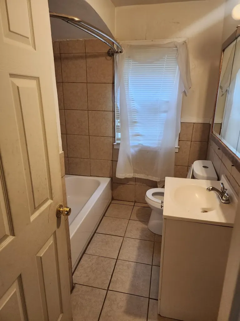 12841 Abington Avenue Detroit City MI 48227