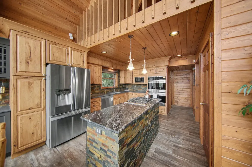 12175 Watkins Road Manchester Township MI 49230