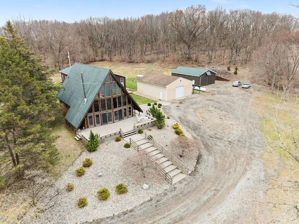 12175 Watkins Road Manchester Township MI 49230