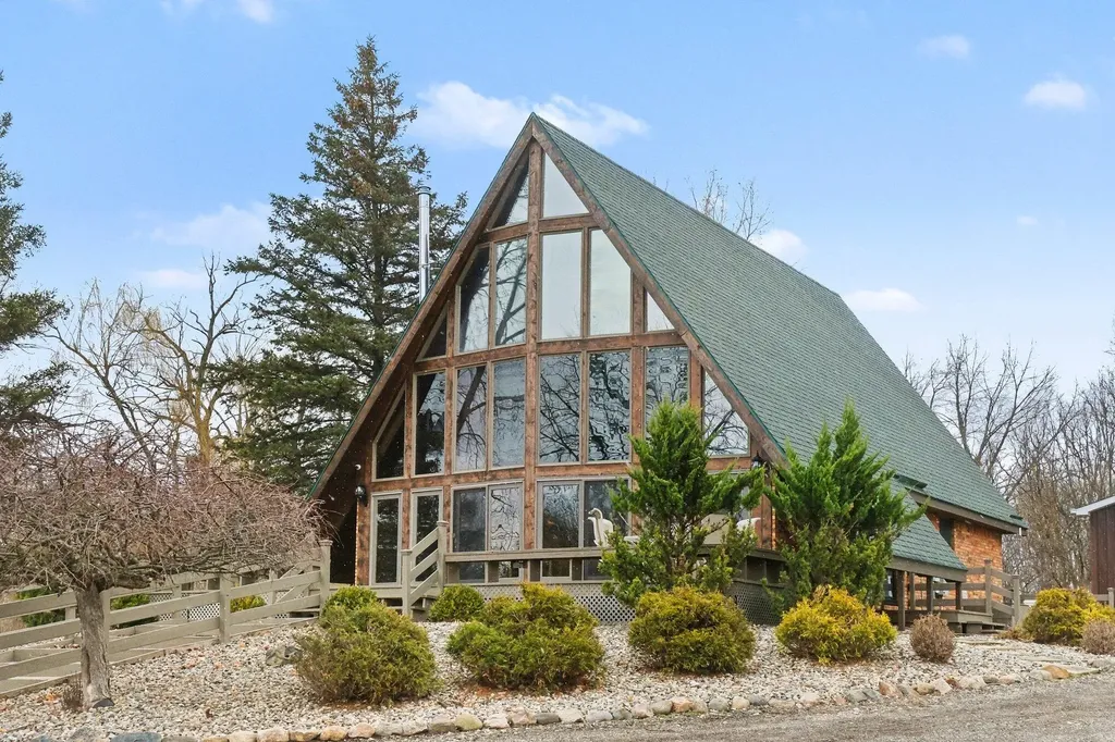 12175 Watkins Road Manchester Township MI 49230