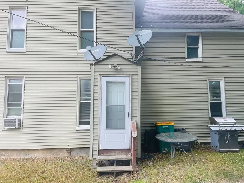 70550 Main Street Richmond City MI 48062
