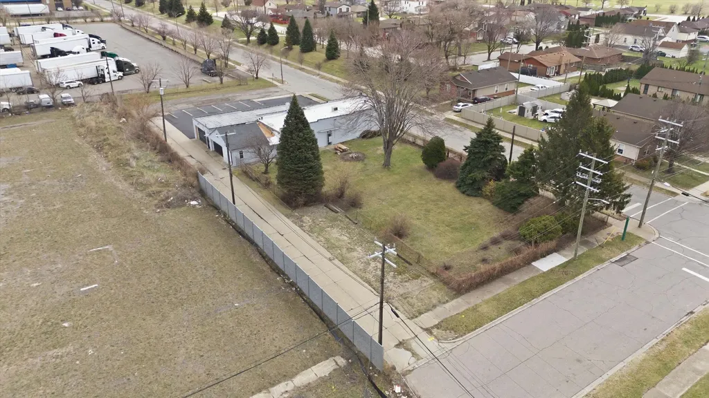 10118 Eagle Street Dearborn City MI 48120