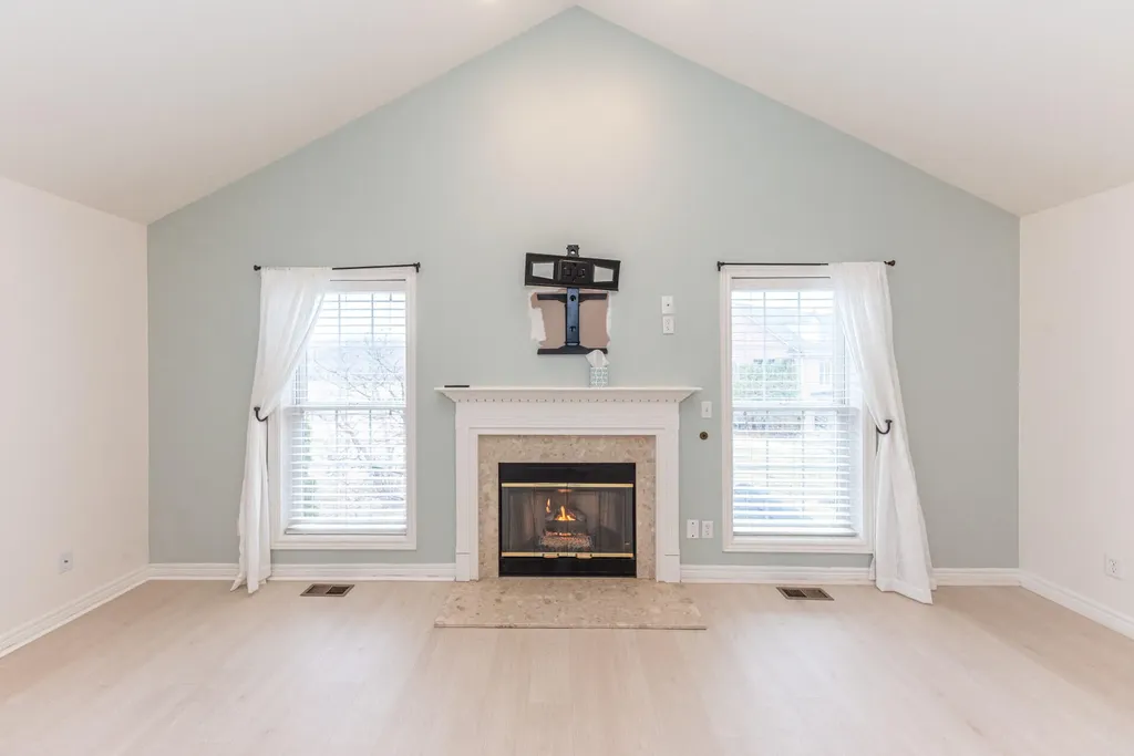 5588 Hampshire Lane Pittsfield Charter Township MI 48197
