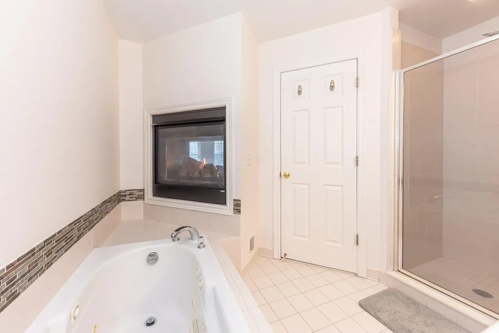 5588 Hampshire Lane Pittsfield Charter Township MI 48197