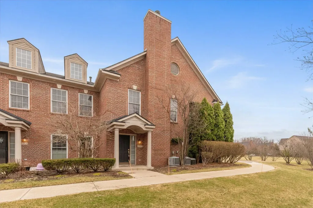 5588 Hampshire Lane Pittsfield Charter Township MI 48197