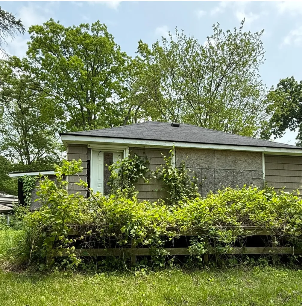 11108 Silver Lake Road Green Oak Township MI 48178