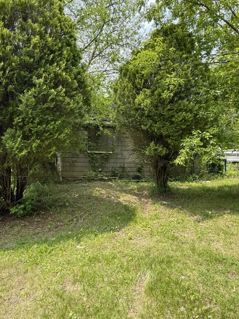 11108 Silver Lake Road Green Oak Township MI 48178