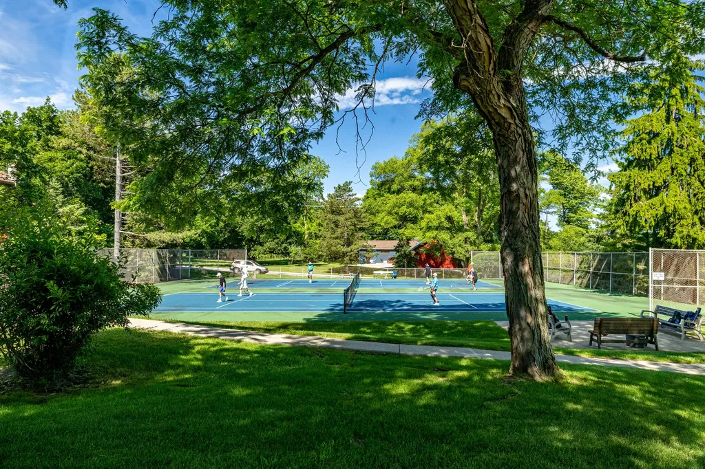 2254 Rivenoak Court Ann Arbor City MI 48103