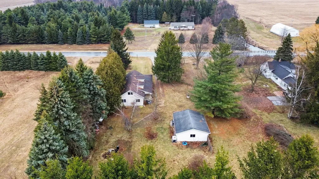 4656 Stoddard Road Port Austin Township MI 48467