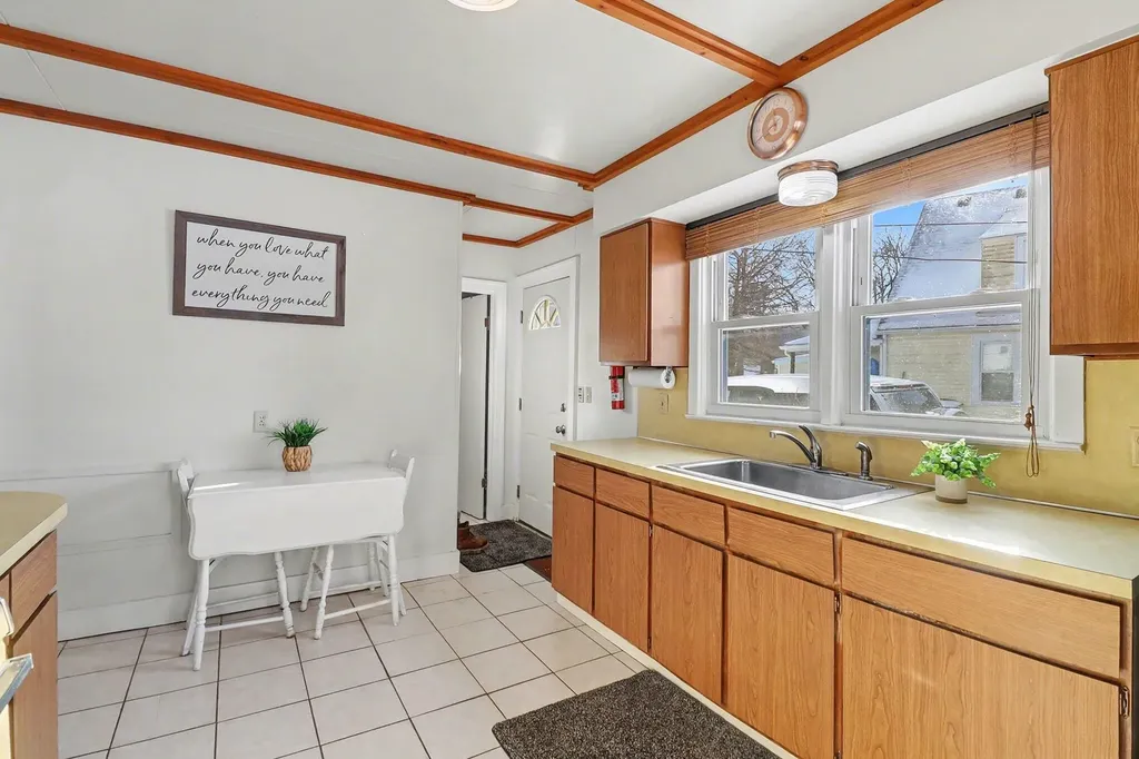 11637 Algonquin Drive Hamburg Township MI 48169
