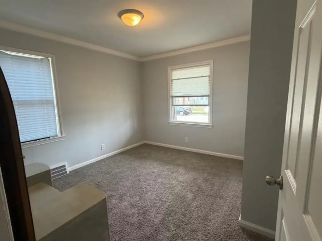 19984 Elkhart Street Harper Woods City MI 48225