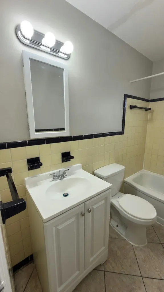 7701 Vaughan Street Detroit City MI 48228