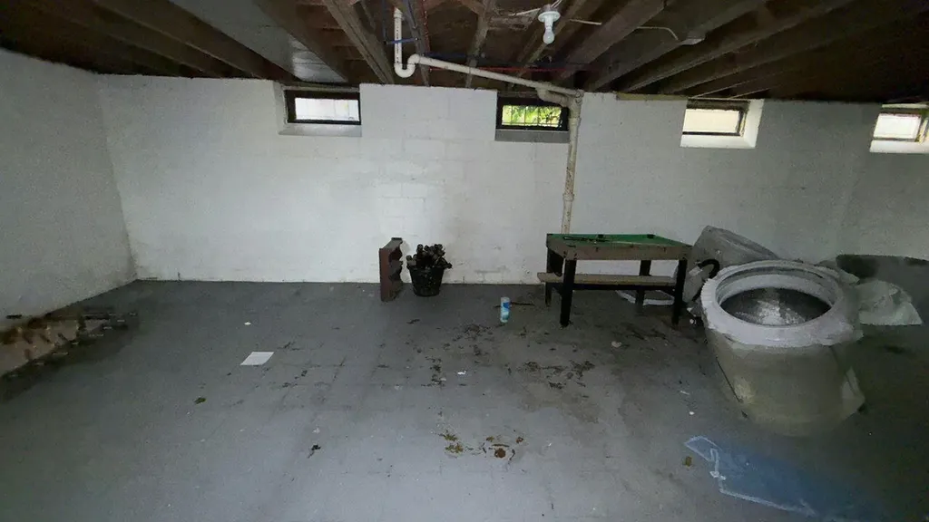 15375 Asbury Park Detroit City MI 48227