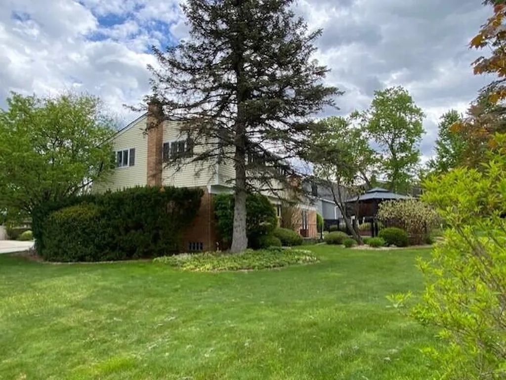 2310 Churchill Drive Ann Arbor City MI 48103