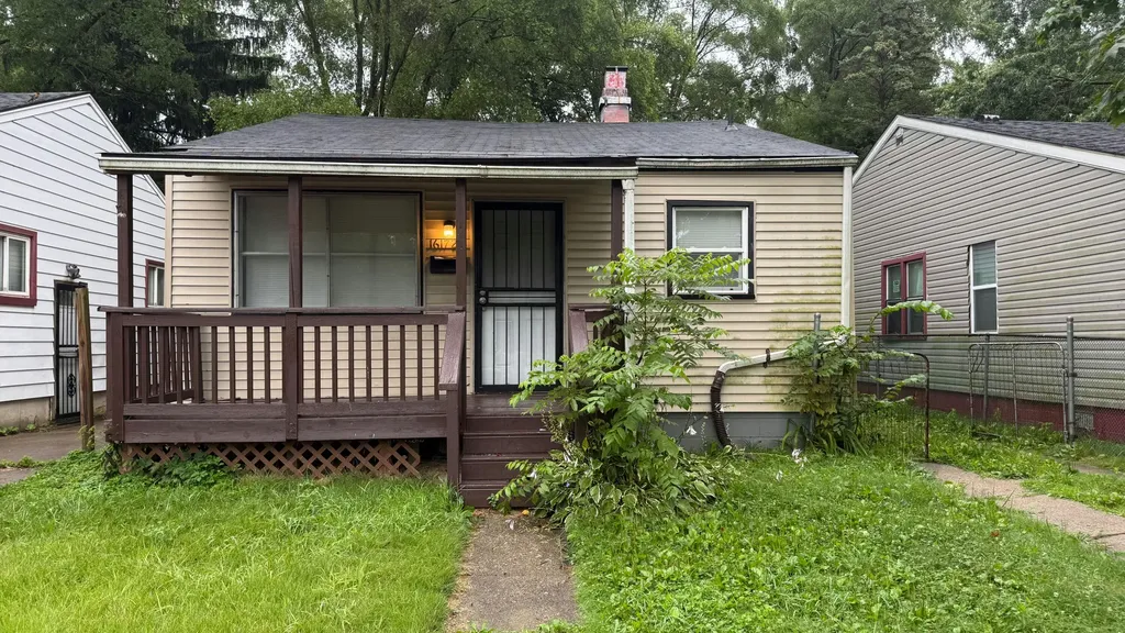 16172 Fenton Street Detroit City MI 48219