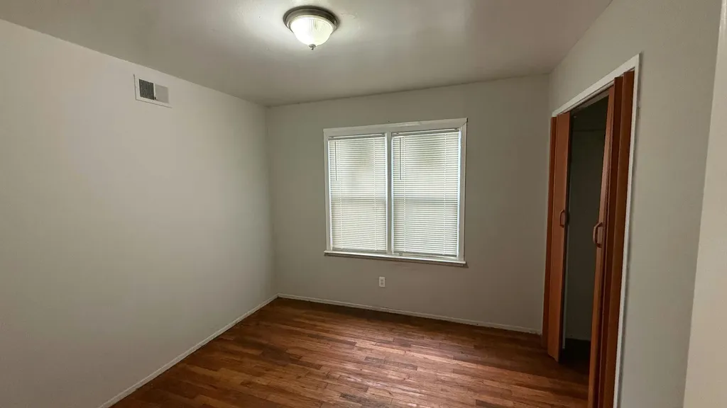 16172 Fenton Street Detroit City MI 48219