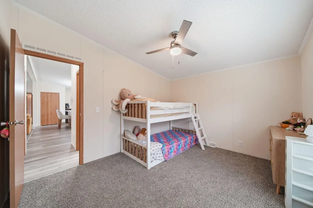 260 Storr Adrian City MI 49221
