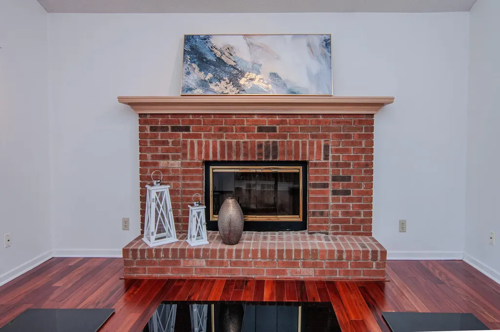 3162 Shamrock Court Ann Arbor City MI 48105