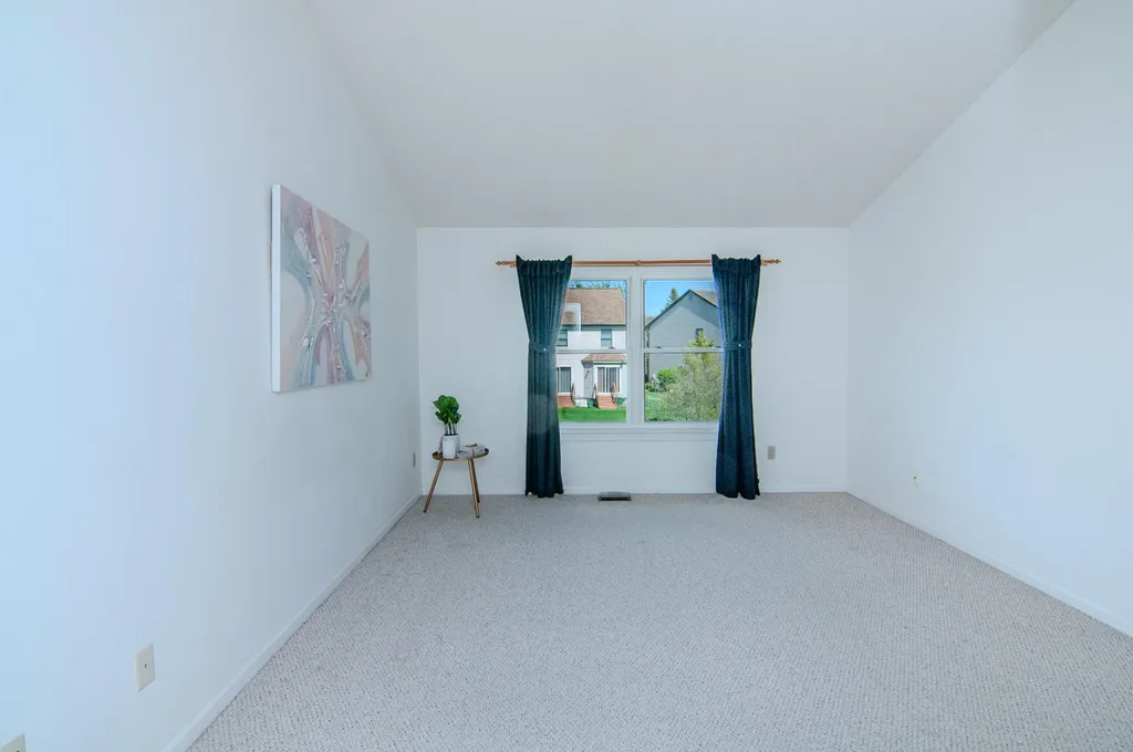 3162 Shamrock Court Ann Arbor City MI 48105