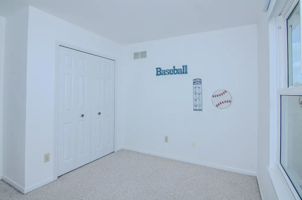 3162 Shamrock Court Ann Arbor City MI 48105