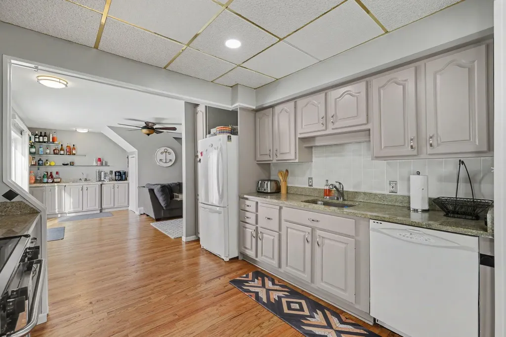 7128 Lazy Lane Clay Township MI 48028