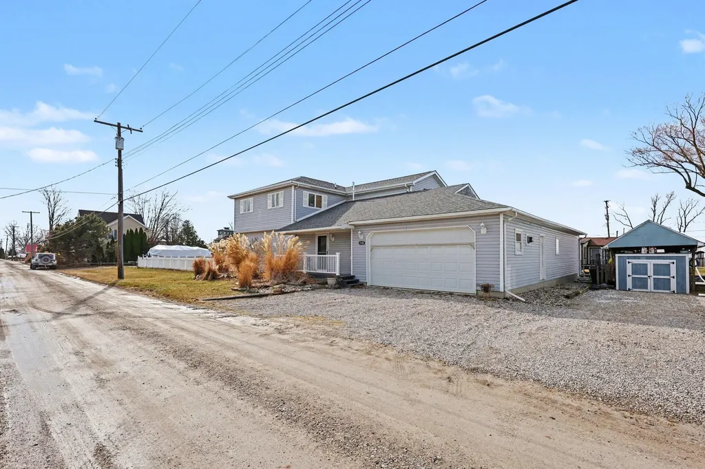 7128 Lazy Lane Clay Township MI 48028