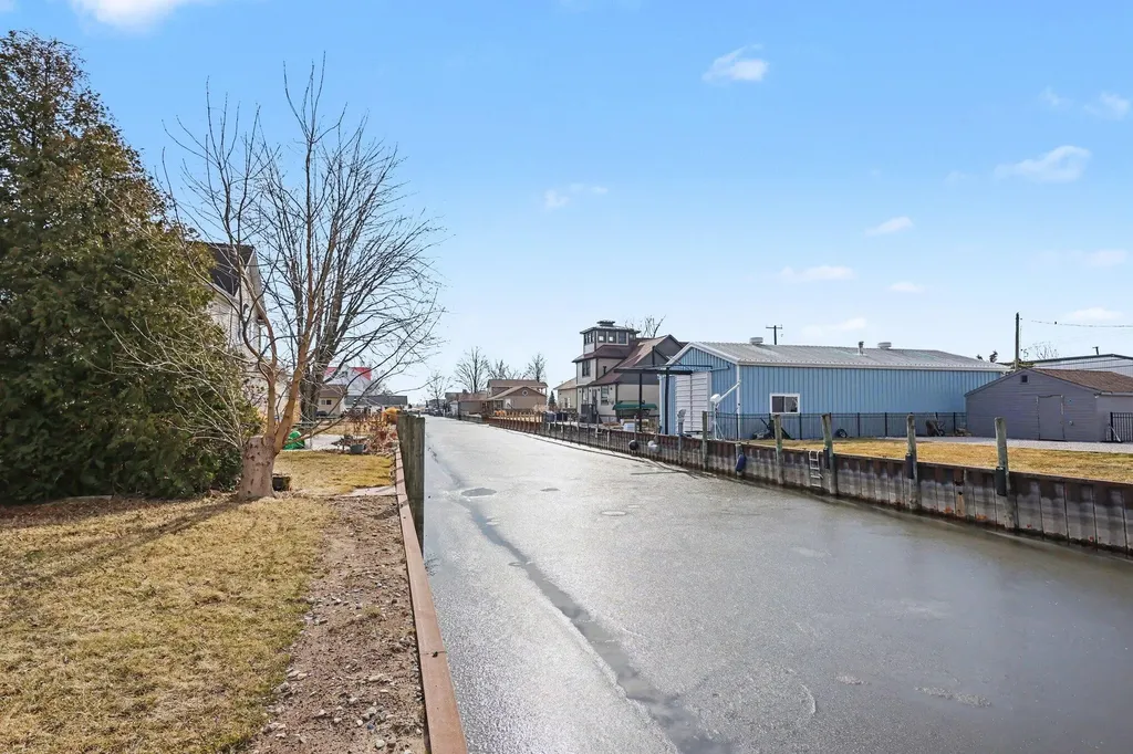 7128 Lazy Lane Clay Township MI 48028