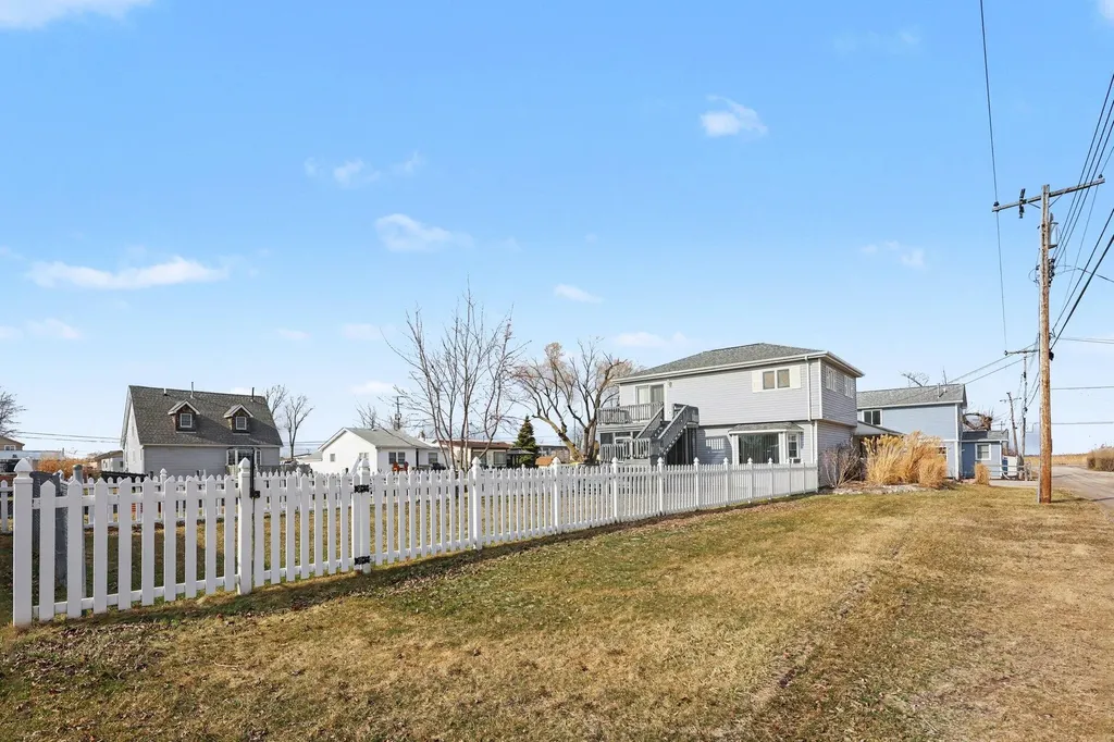 7128 Lazy Lane Clay Township MI 48028