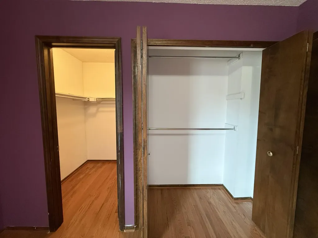 2884 Roundtree Boulevard Ypsilanti Charter Township MI 48197