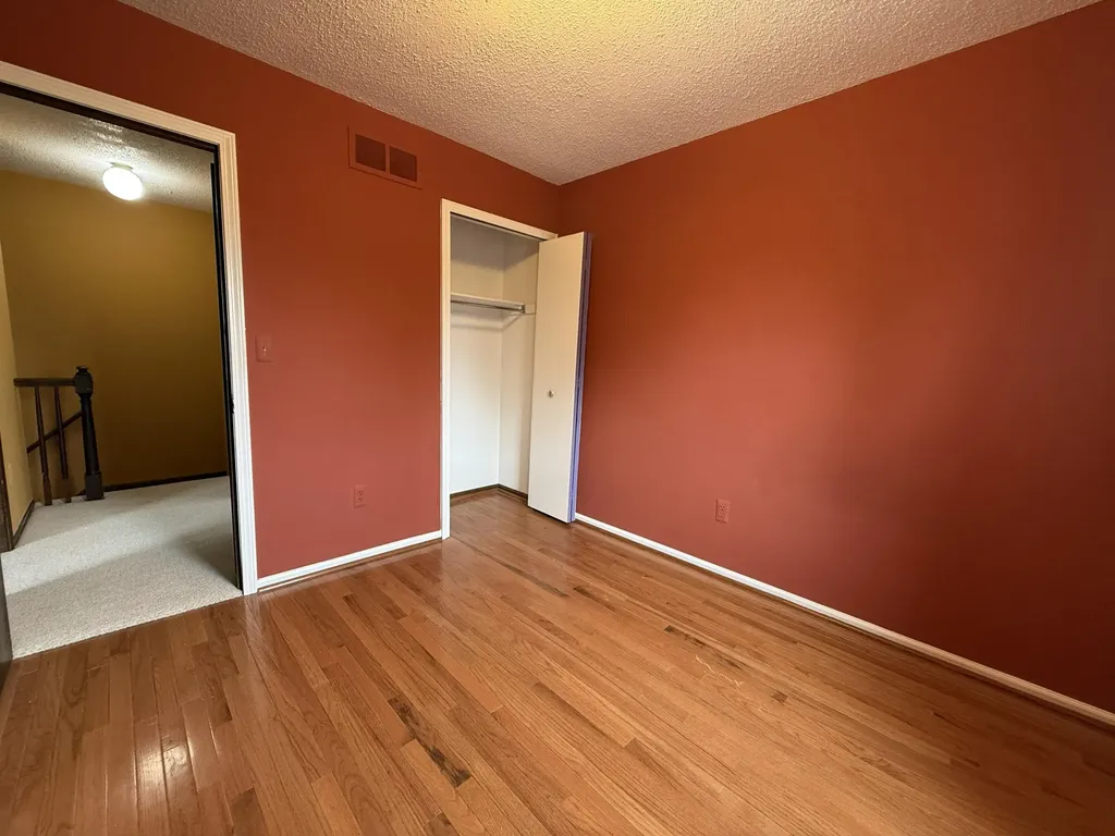2884 Roundtree Boulevard Ypsilanti Charter Township MI 48197