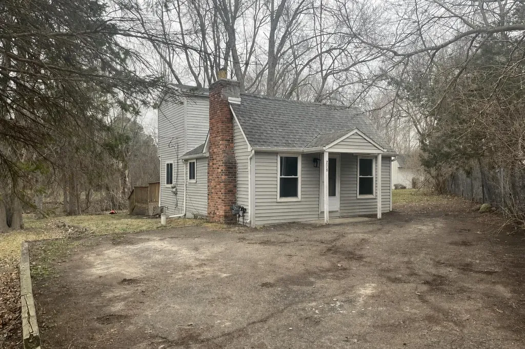 Hartland Township MI, 278 E Peterson Drive