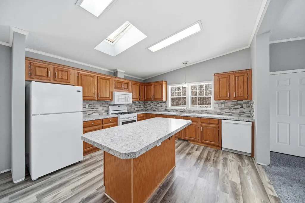 701 Missouri River Drive Adrian City MI 49221